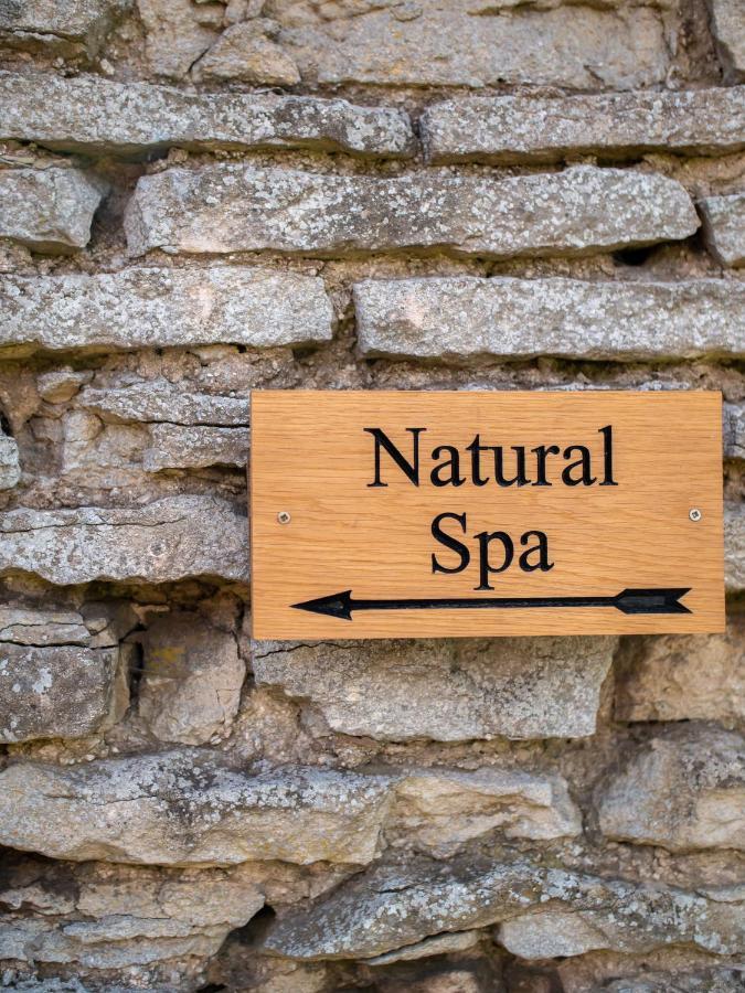Country Cottage With Spa, Catering, Gardens, Nature Reserve Walks - Free Parking, Self Checkin Scunthorpe Bagian luar foto