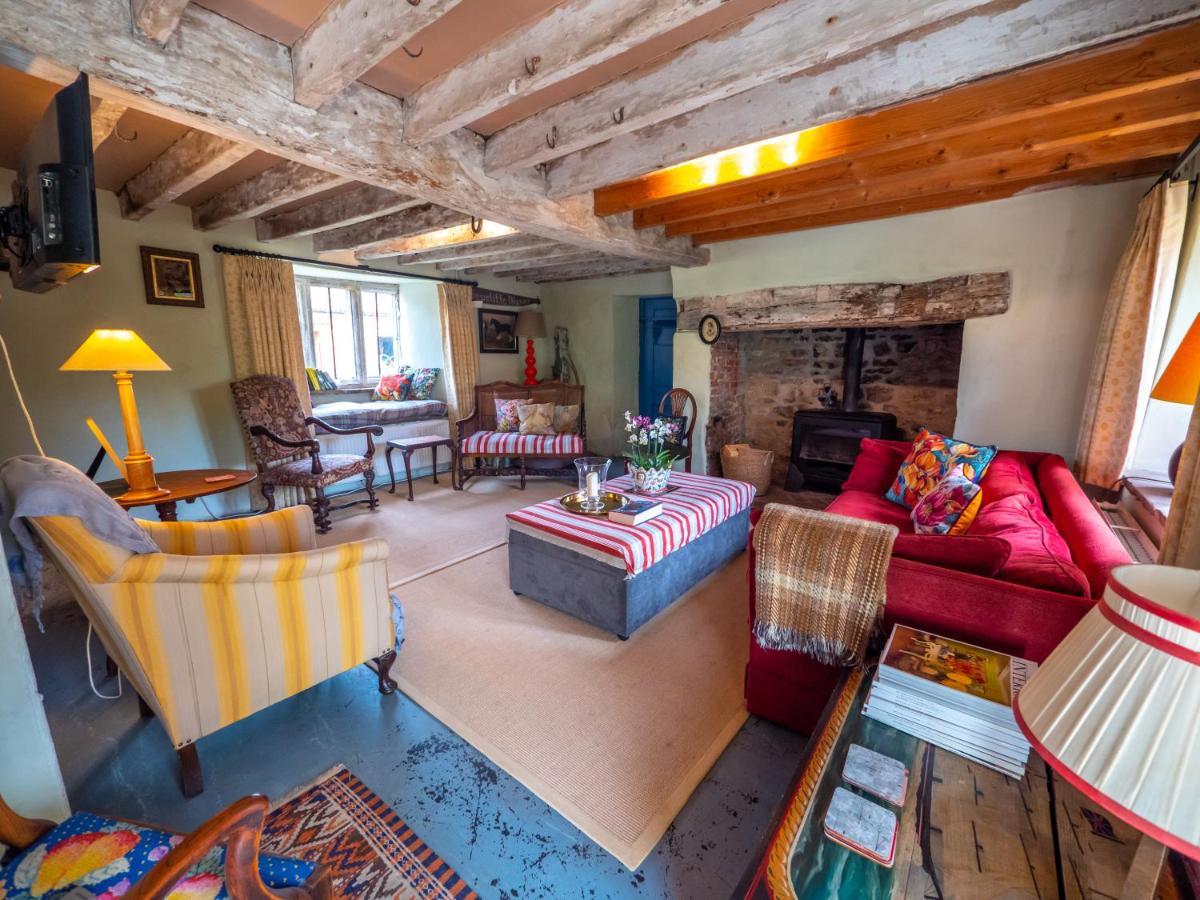 Country Cottage With Spa, Catering, Gardens, Nature Reserve Walks - Free Parking, Self Checkin Scunthorpe Bagian luar foto