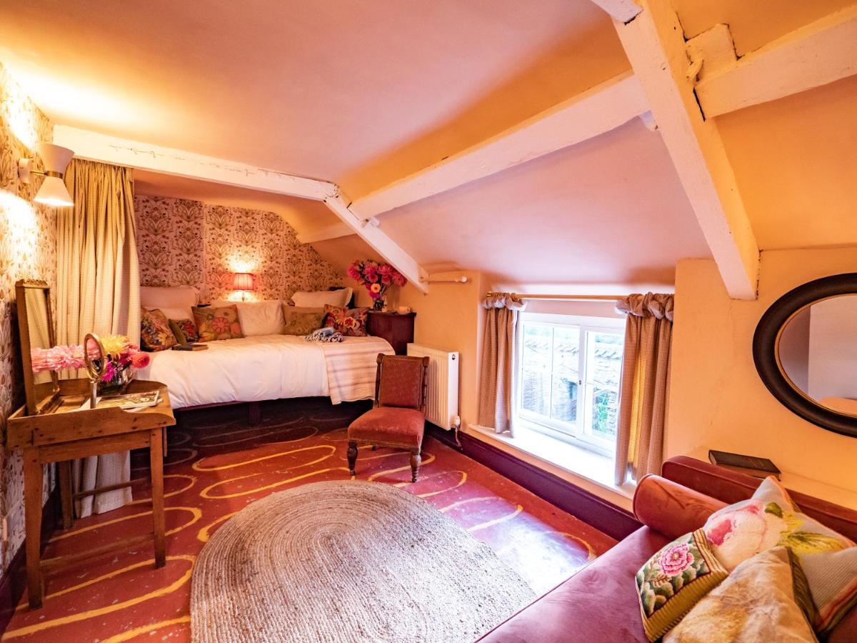 Country Cottage With Spa, Catering, Gardens, Nature Reserve Walks - Free Parking, Self Checkin Scunthorpe Bagian luar foto